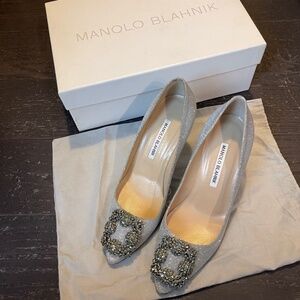 Manolo Blahnik 36.5 Hangisi Notturno Silver Glitter Courts heels buckle 70mm